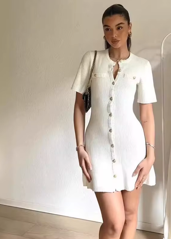 Victoria | white